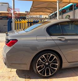 بی ئێم دەبڵیو سیریەس 7